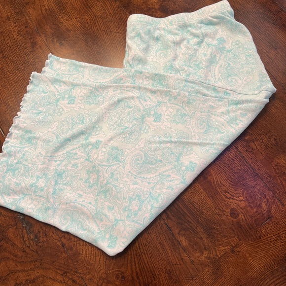 PJ Set by Miss Elaine in Size XL - Picture 5 of 10